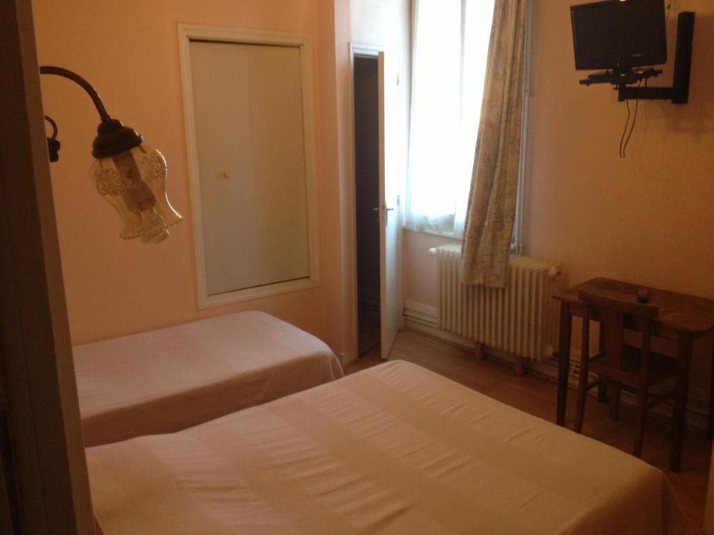 Hotel Le Fecamp Bolbec Camera foto