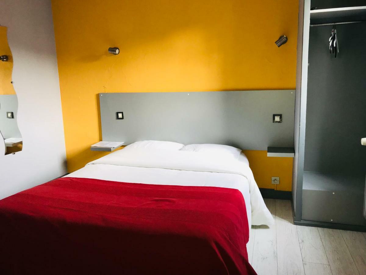 Hotel Le Fecamp Bolbec Esterno foto
