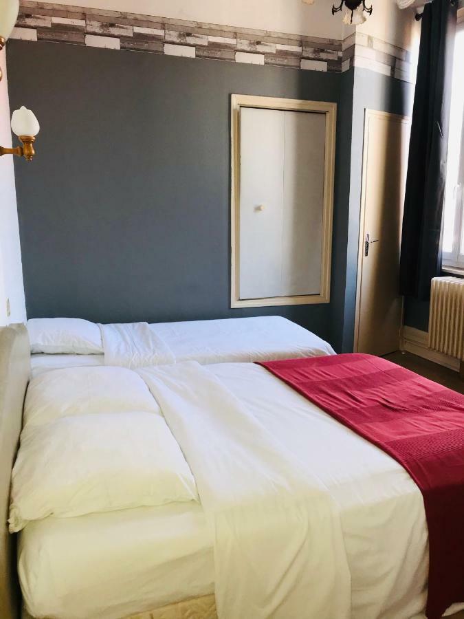 Hotel Le Fecamp Bolbec Esterno foto